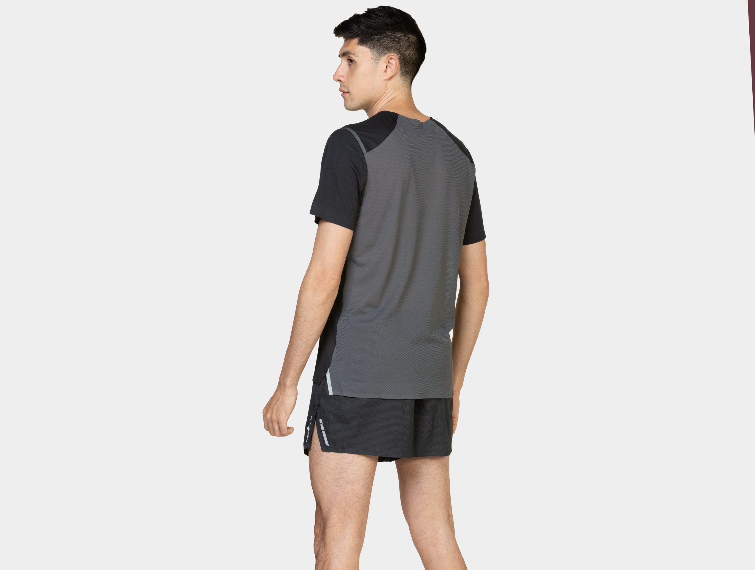 Ronhill_Race_t-shirt-5